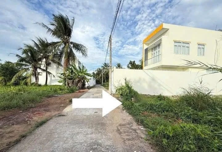 Bán 2 nền đất liền kề 99.9m² Phú Tân 700 triệu - Ảnh 1