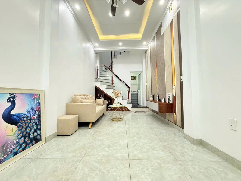 Bán nhà 3 tầng 42m² Nguyễn Thái Học, Quận 12 134m