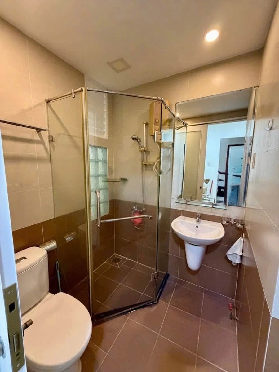 Bán nhà 3 tầng BTCT 4PN 3WC giá 6 tỷ tại Hòa Hưng, Quận 10 - Ảnh 1