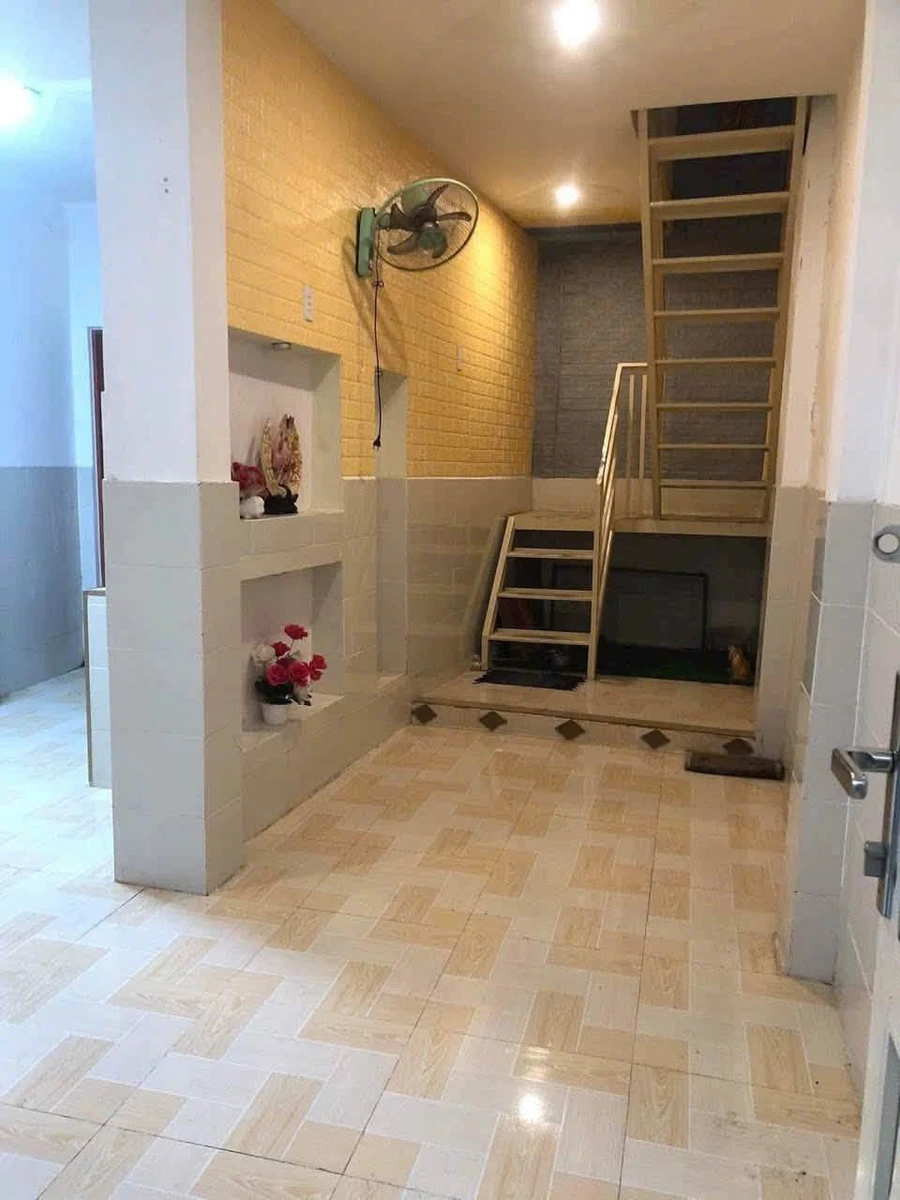 Bán nhà 1 trệt 1 lầu 2PN 28m2 Biên Hòa 1 tỷ 5 - Ảnh thu nhỏ 2