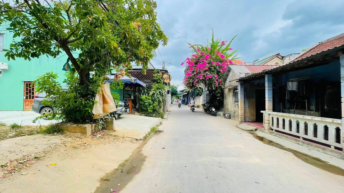 Bán đất 2 mặt tiền đường Lê Đình Chinh 141m2, Phường Phú Xuân, TP Huế - Ảnh 1