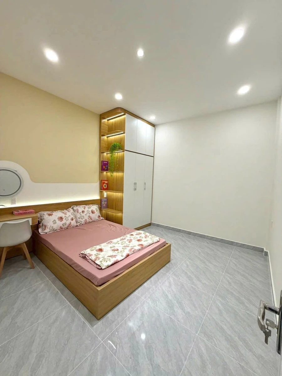 Bán nhà mặt tiền Minh Phụng, Quận 11 - 45m2, 3PN, 6 tỷ - Ảnh thu nhỏ 5