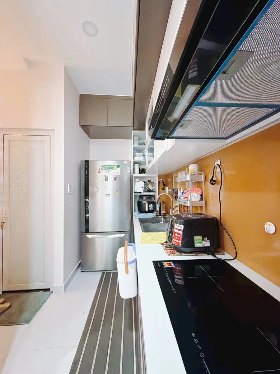 Bán nhà mặt tiền Quận 4, 99m², 3 phòng, 8.15 tỷ - Ảnh thu nhỏ 2