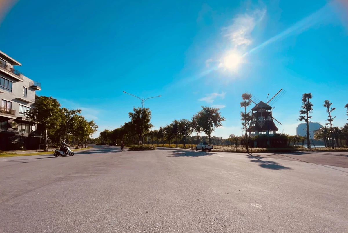 Bán nhà liền kề 4 tầng 108m2 Eco Central Park Vinh - Ảnh thu nhỏ 3