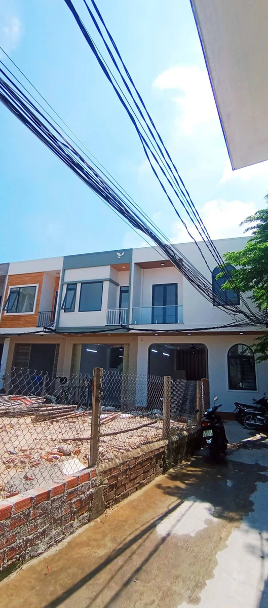 Bán 3 căn nhà hẻm Hùng Vương, Gia Lai, 42-45m², 2PN, 1.6-1.7 tỷ - Ảnh thu nhỏ 2
