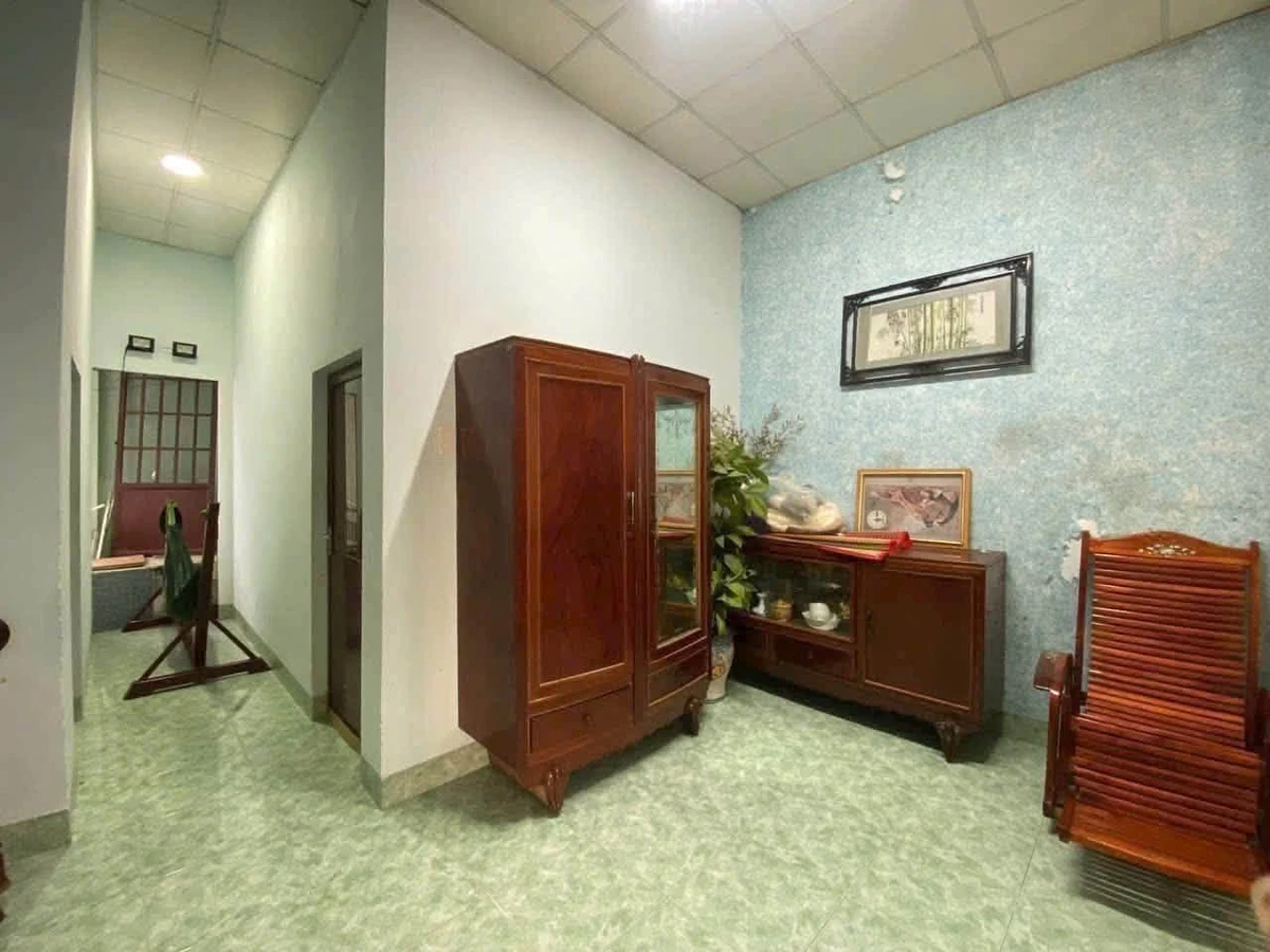 Bán nhà 1 trệt 1 lầu 75m2 mặt tiền đường Nguyễn Sắc Kim, Phú Thủy, Phan Thiết - Ảnh thu nhỏ 4