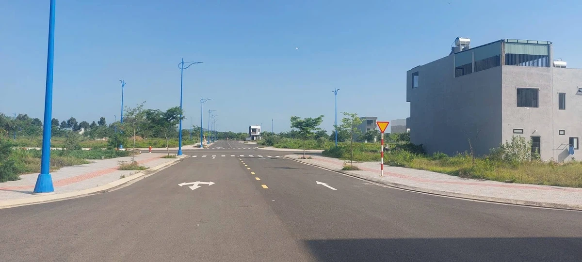 Bán đất tái định cư Hoà Long 90m² đối diện công viên 2,45 tỷ - Ảnh thu nhỏ 2