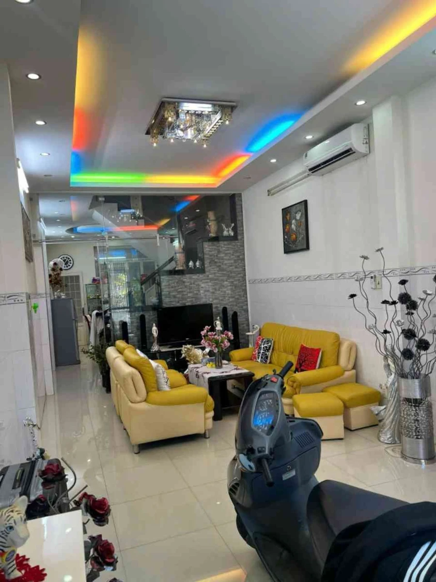 Bán nhà 2 tầng 2PN mặt tiền Hòa Bình 74m2, Tân Phú - Ảnh thu nhỏ 3