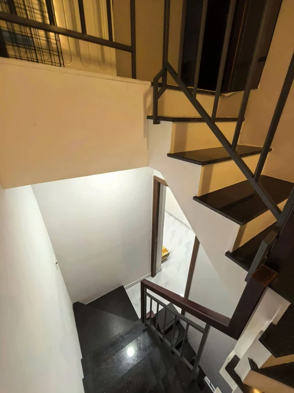 Nhà phố Tây Lộc Thọ 31,2m², 2PN, cách biển 250m, 6,3 tỷ