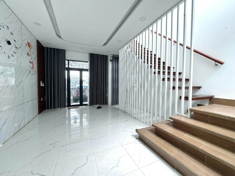 Bán dãy trọ 6 phòng Nguyễn Viết Xuân 128m² 4 tỷ 840m2