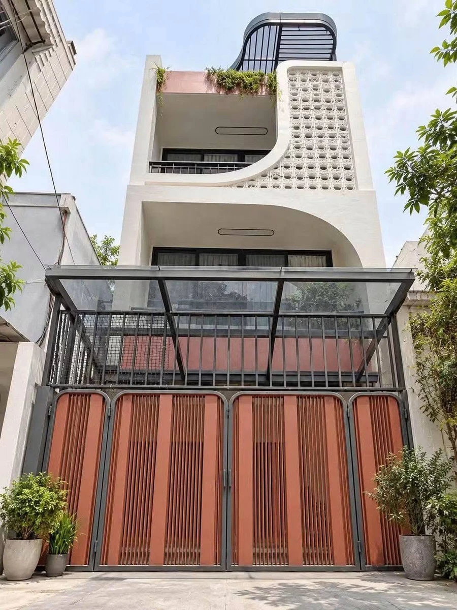 Bán nhà 4 tầng 50m² đường Thích Quảng Đức, Phú Nhuận, 5PN, giá 8,6 tỷ - Ảnh 1