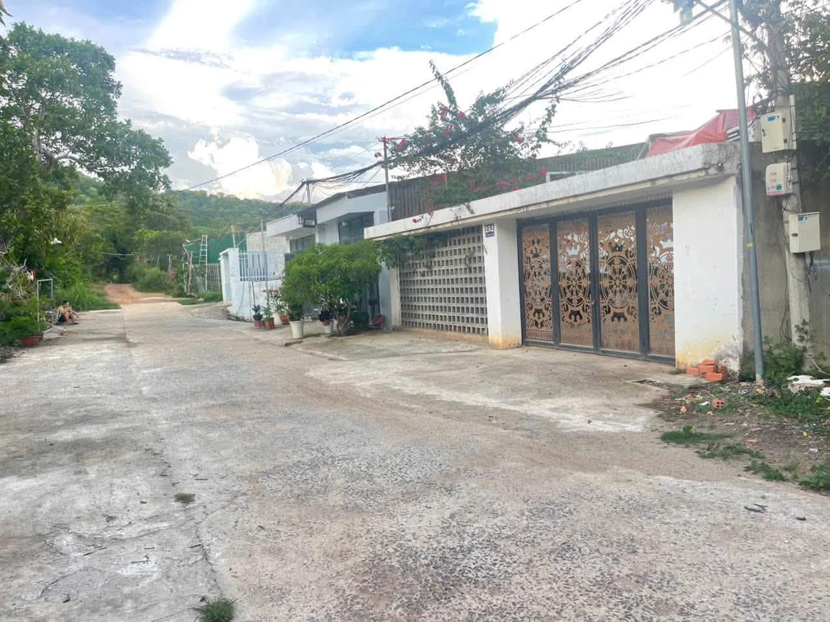 Bán nhà 3 phòng ngủ 80m2 Thạnh Nhất 995 triệu - Ảnh 1