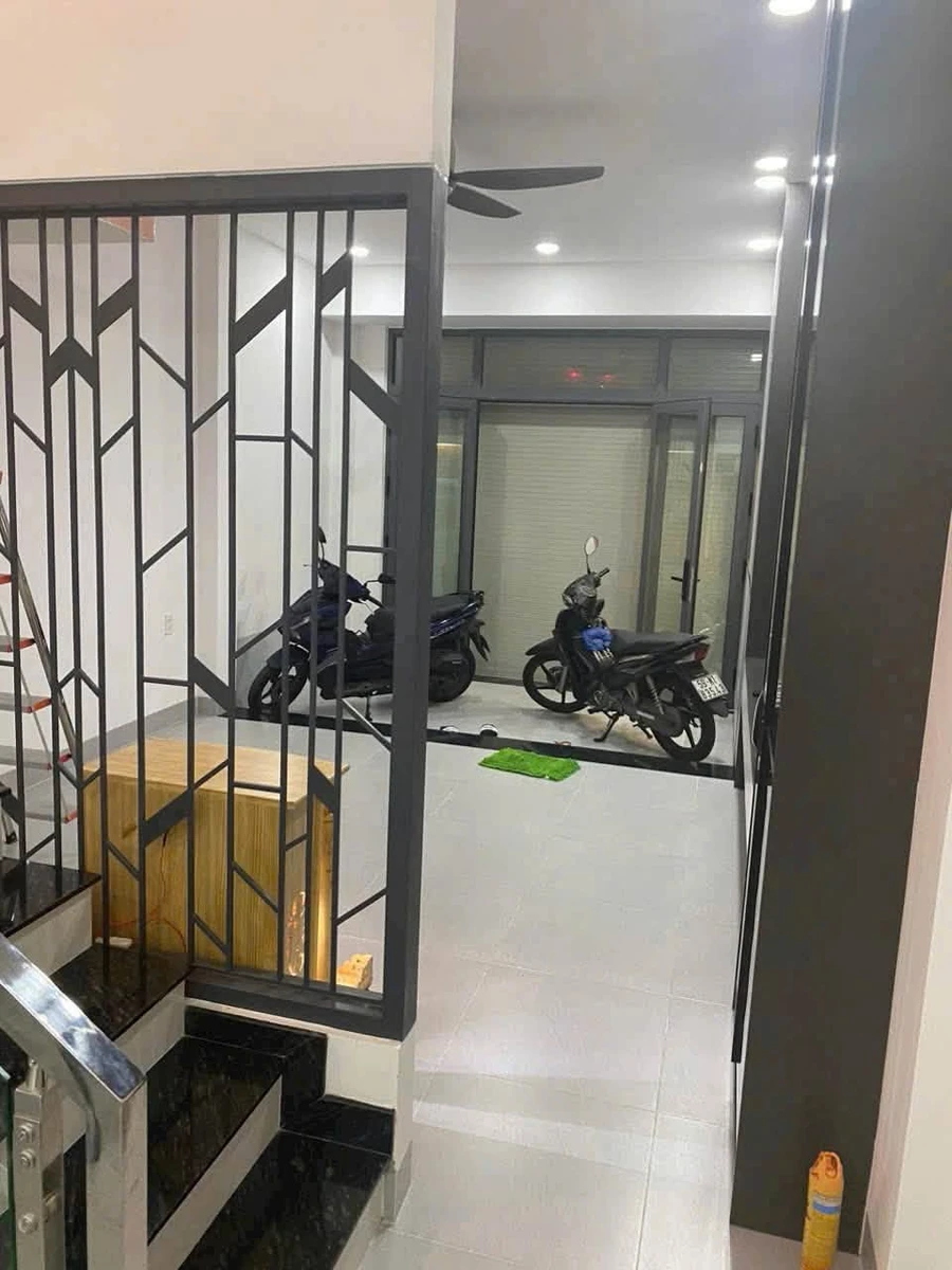 Bán nhà 4x18m trệt 2 lầu 4PN khu Nam Long An Lạc, Bình Tân, giá 6,8 tỷ - Ảnh thu nhỏ 2