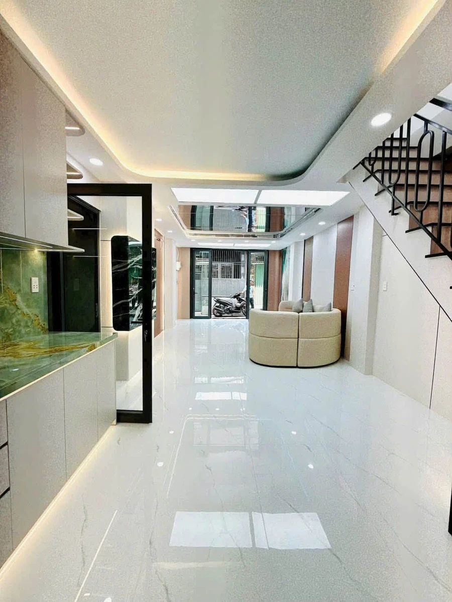 Bán nhà góc 3 mặt tiền 4x10m, 1 trệt 3 lầu, 5PN, Phạm Thế Hiển, P.4, Quận 8 - 5,98 tỷ - Ảnh thu nhỏ 4