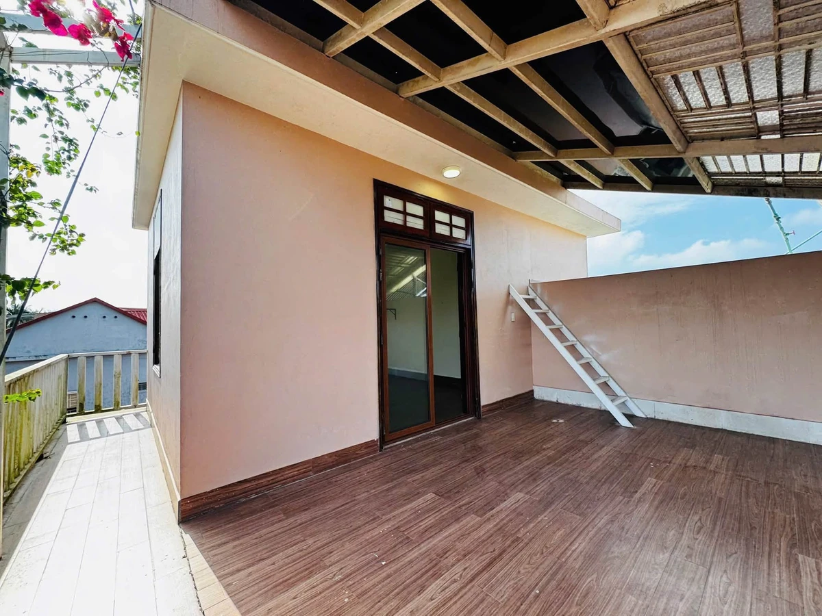 Bán nhà 3 tầng kiệt ô tô đường Lý Nam Đế, gần cầu An Hòa, TP Huế, 100m2, 2,59 tỷ - Ảnh thu nhỏ 4
