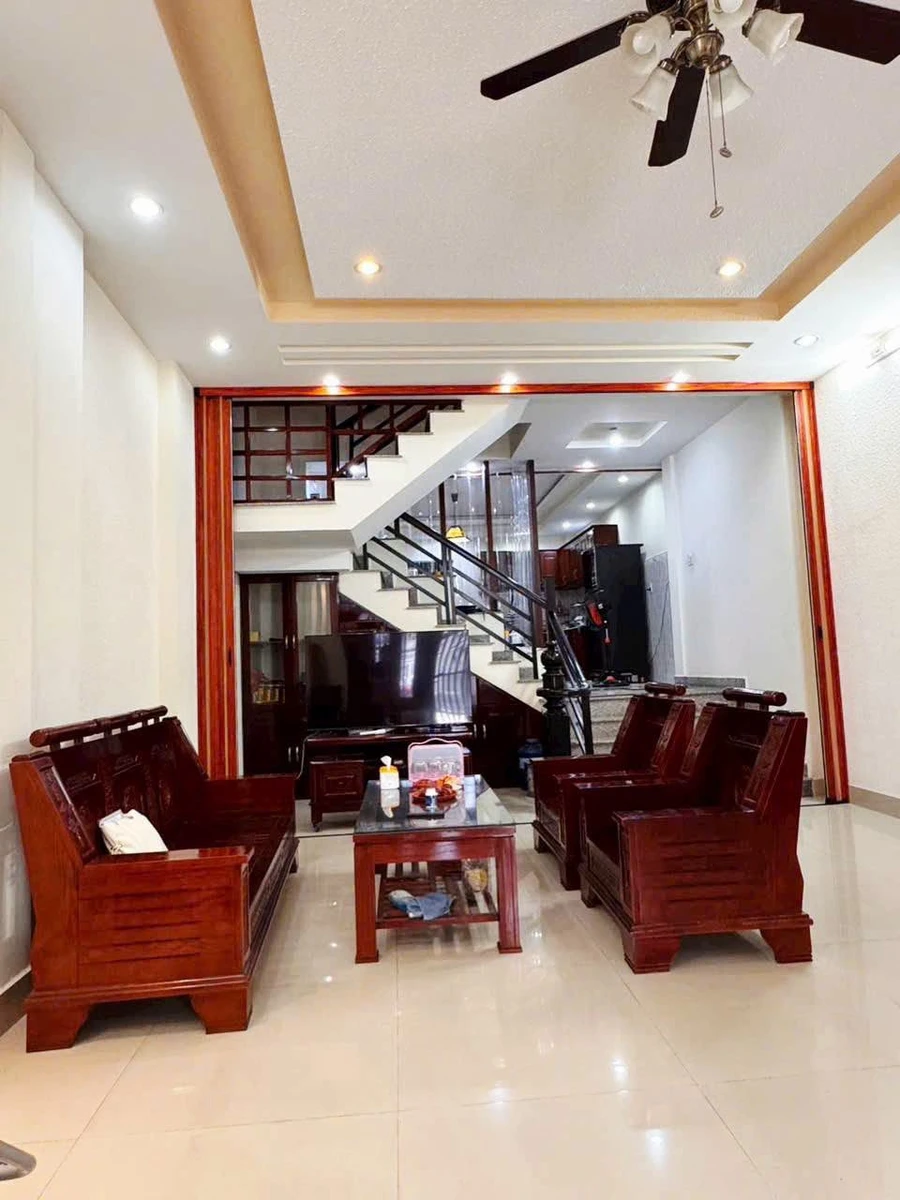 Bán nhà 3 tầng Trần Tử Bình Nha Trang 97m2 8.9 tỷ - Ảnh thu nhỏ 3