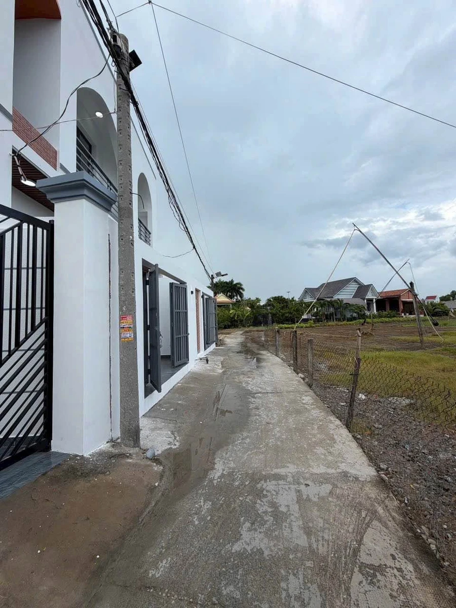 Bán nhà 1 trệt 1 lầu 66.2m² Mỹ Lộc Tây Ninh 1 tỷ 690 - Ảnh thu nhỏ 2