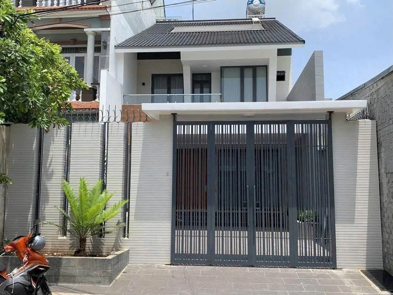 Biệt thự 2 mặt tiền 486m2 Bùi Văn Hòa 17 tỷ - Ảnh 1