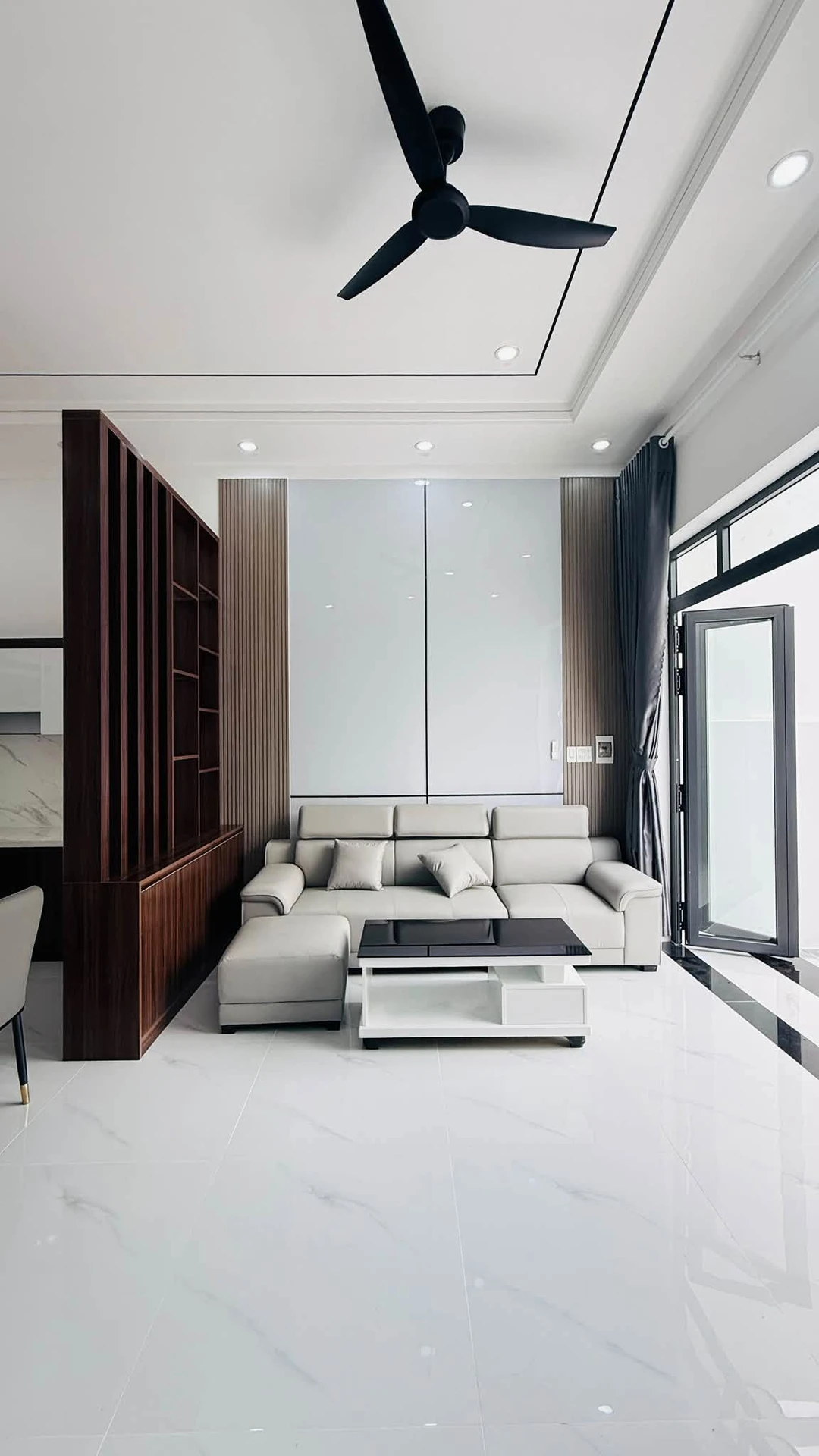 Bán nhà mới 3 phòng ngủ gần chợ Bình Lộc 125m2, 1 tỷ 680 - Ảnh 1