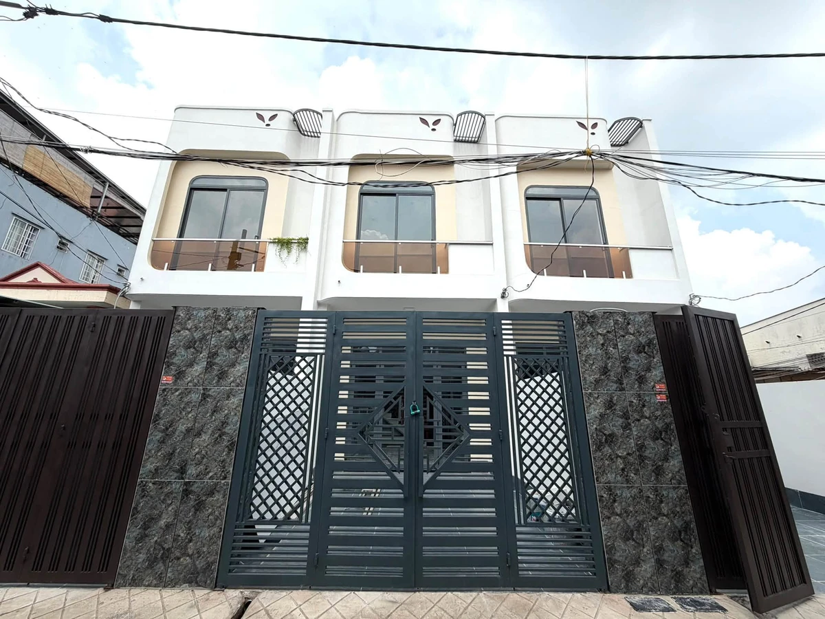 Bán nhà 1 trệt 1 lầu 70m² giá 3.3 tỷ Phường Hoá An Biên Hòa - Ảnh 1