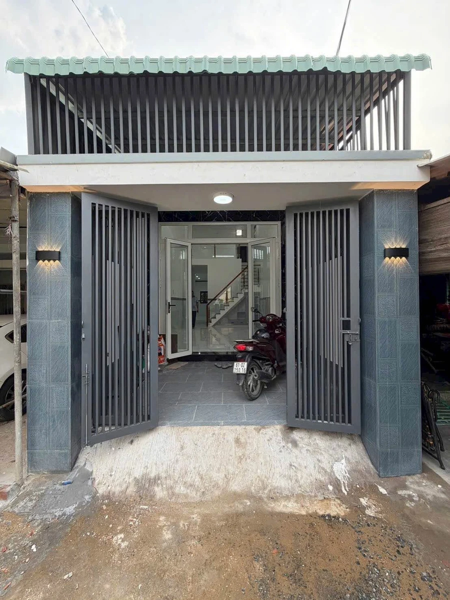 Bán nhà 1 lầu 70m² Phường Biên Hoà Hóc Môn 2,35 tỷ - Ảnh 1