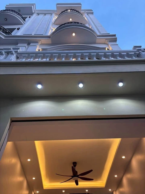 Bán nhà 4 tầng khu phố Ngô Quyền, Thành phố Hải Dương, diện tích 44-47m2, giá hơn 3 tỷ