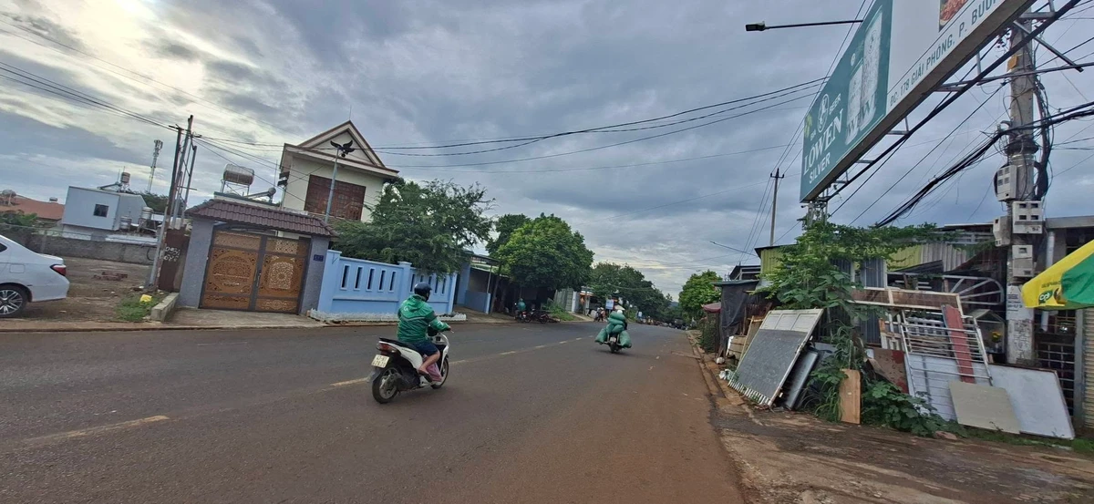 Bán đất mặt tiền Giải Phóng Buôn Ma Thuột 750m2, 19 tỷ - Ảnh thu nhỏ 3