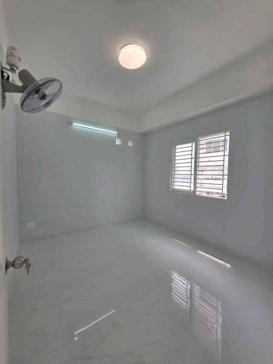 Bán căn hộ góc chung cư Phú Thọ 60.8m2, 2PN 2WC, sổ hồng riêng, giá 3,75 tỷ, Quận 11 - Ảnh thu nhỏ 4