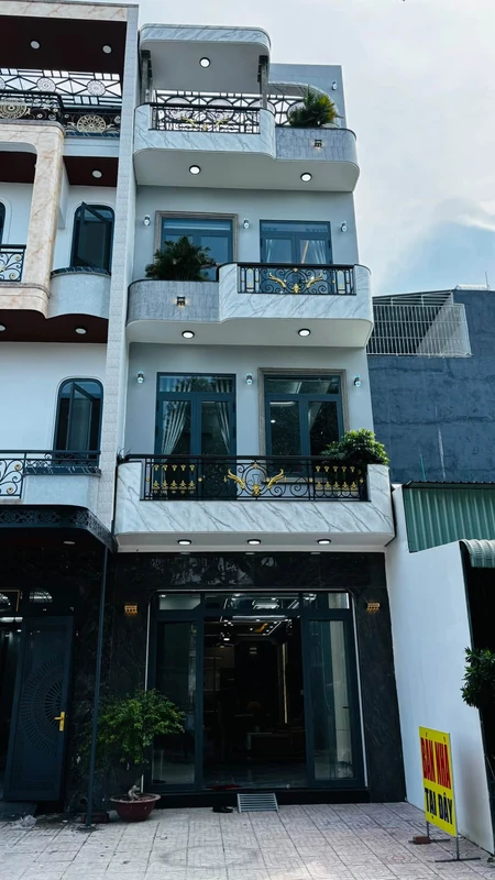 Nhà phố Thuận An 76.5m2 bán 6 tỷ 790