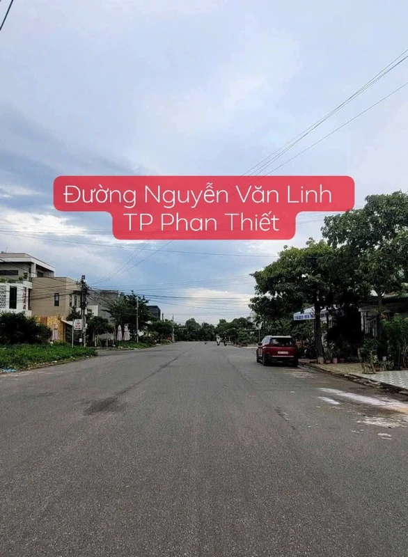 Bán lô đất thổ cư mặt tiền Nguyễn Văn Linh, Phan Thiết, 102m2