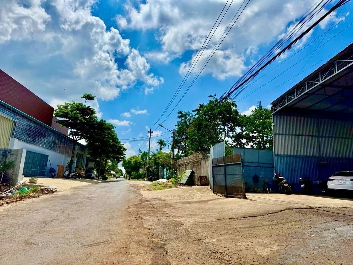 Bán đất mặt tiền Nguyễn Xuân Nguyên 160m² giá 2,768 tỷ - Ảnh 1