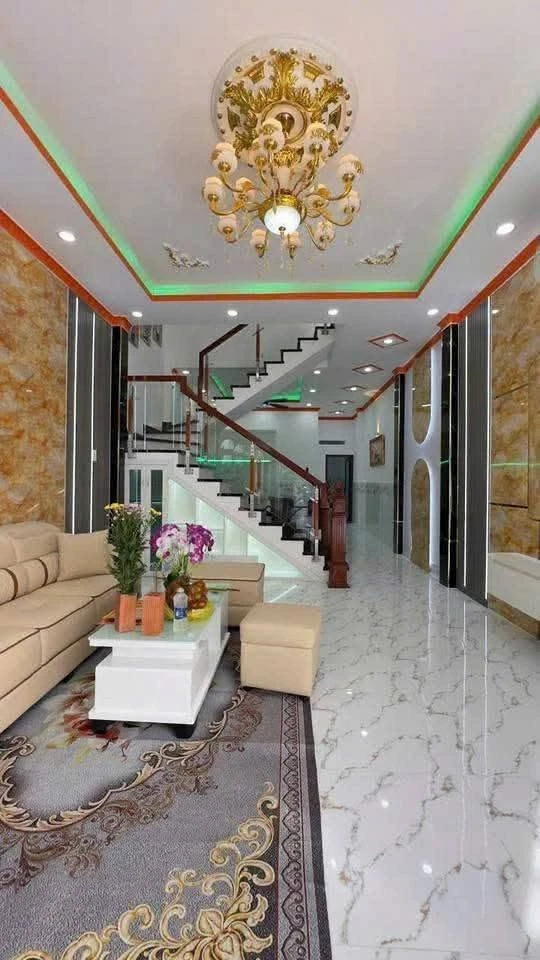 Bán nhà 1 trệt 1 lầu 4PN, 4,2x19m, sát QL50 vòng xoay Tân Kim, giá 3,18 tỷ - Ảnh thu nhỏ 3