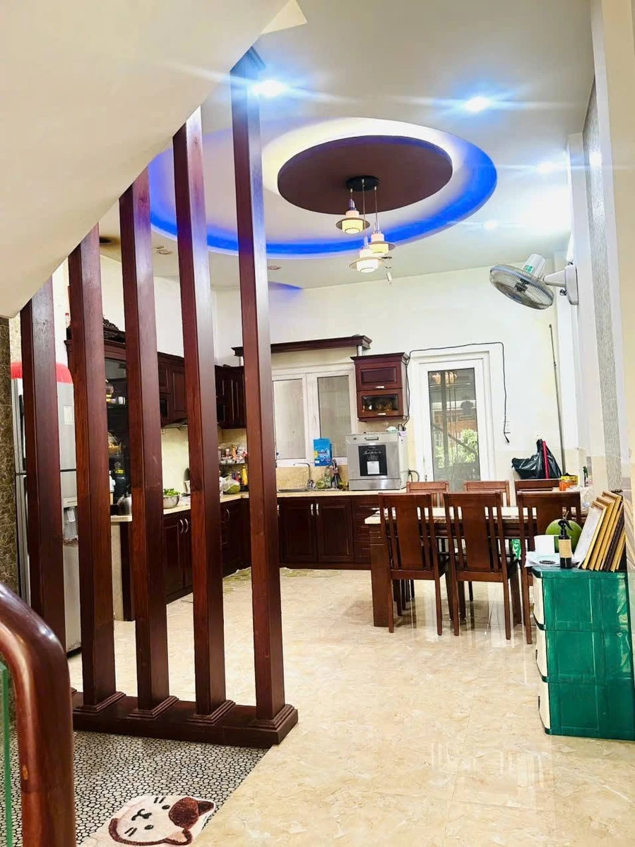 Bán nhà 2 tầng mặt tiền Nguyễn Đình Thụ 60m², Quy Nhơn - Ảnh thu nhỏ 2