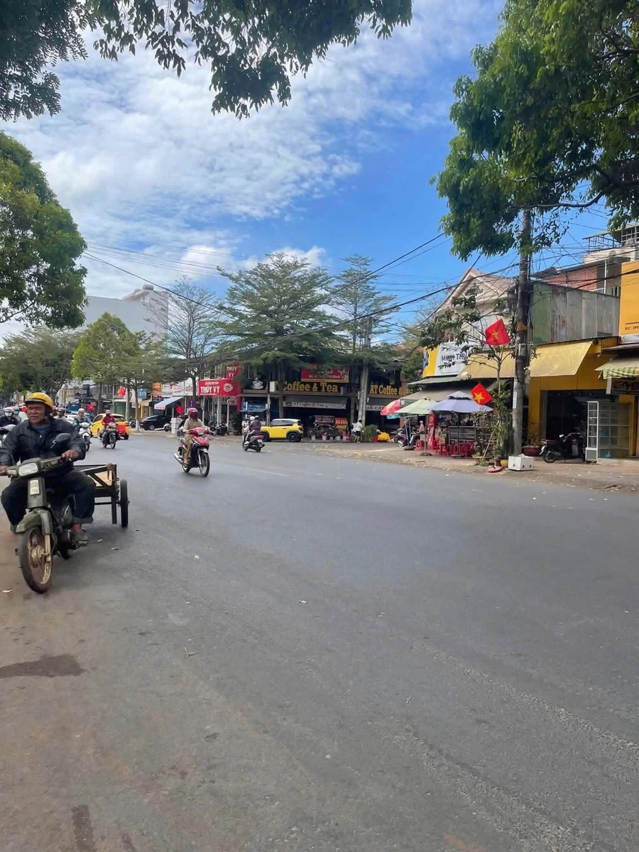 Nhà mặt tiền kinh doanh Phan Chu Trinh Buôn Ma Thuột 104.5m² 13.5 tỷ - Ảnh thu nhỏ 3