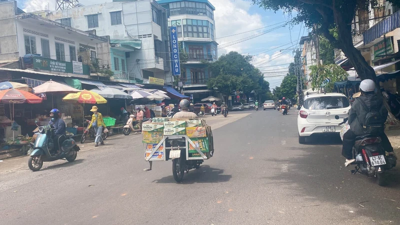 Bán nhà mặt tiền Nguyễn Thị Minh Khai, 96.6m², 10 tỷ