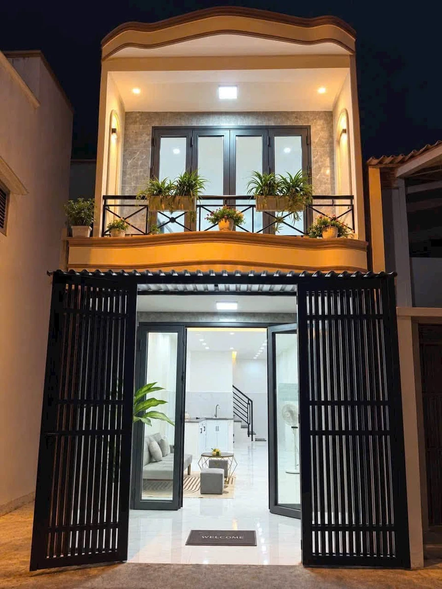 Bán nhà hẻm xe hơi Phạm Phú Thứ, Phường 3, Quận 6, 2PN, giá 4,2 tỷ - Ảnh 1