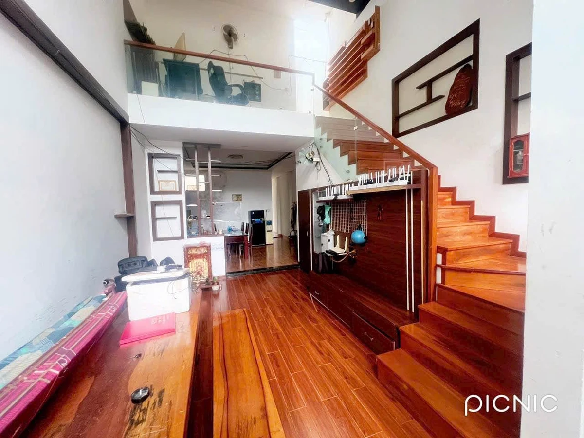 Bán nhà mặt tiền 225m² 3 phòng ngủ 4 tỷ 900 - Ảnh thu nhỏ 2