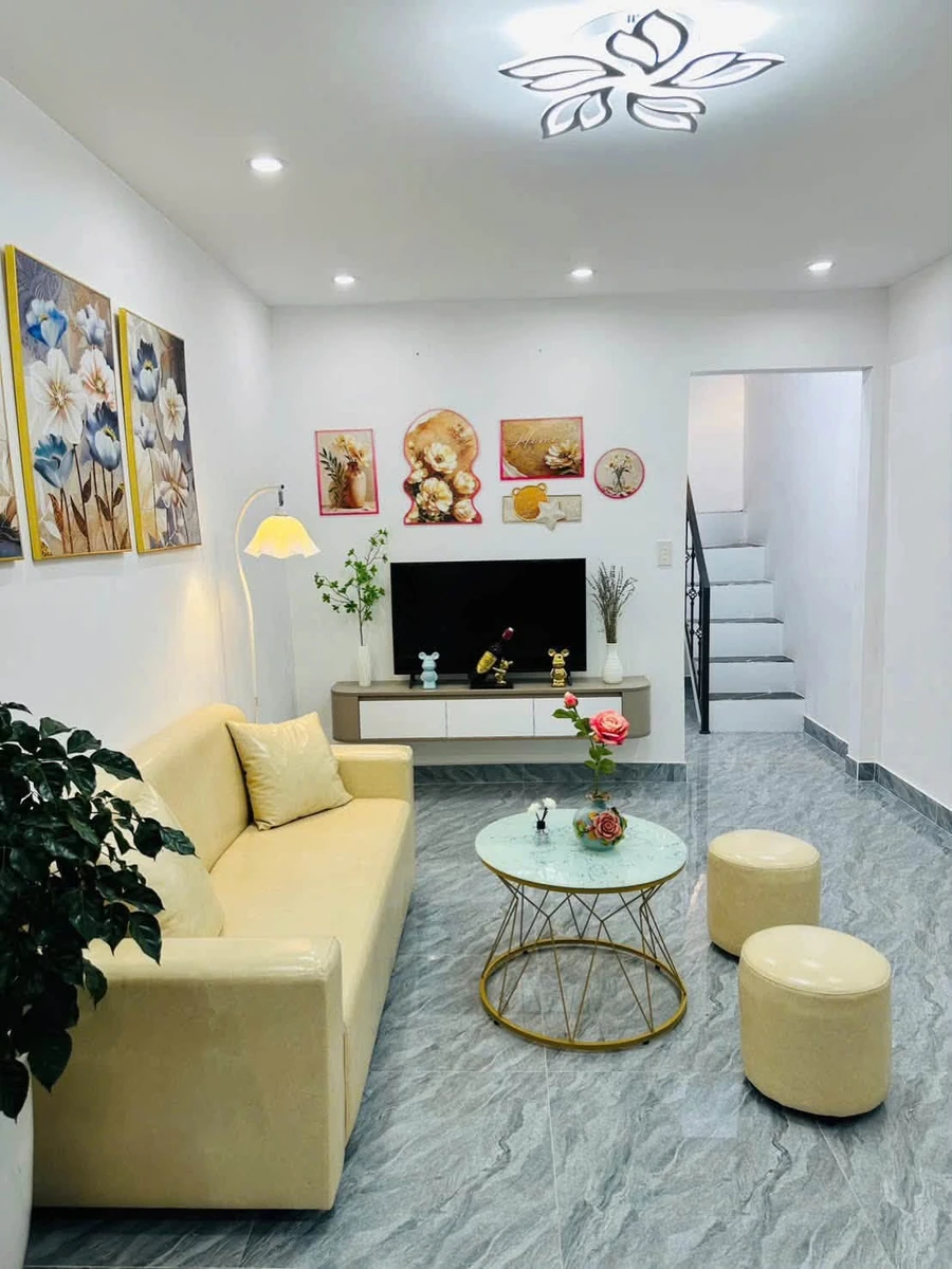 Bán nhà 2 tầng mới hoàn thiện 30m², 2 phòng ngủ, ngõ 89 chợ Cột Đèn, Hải Phòng - Ảnh 1