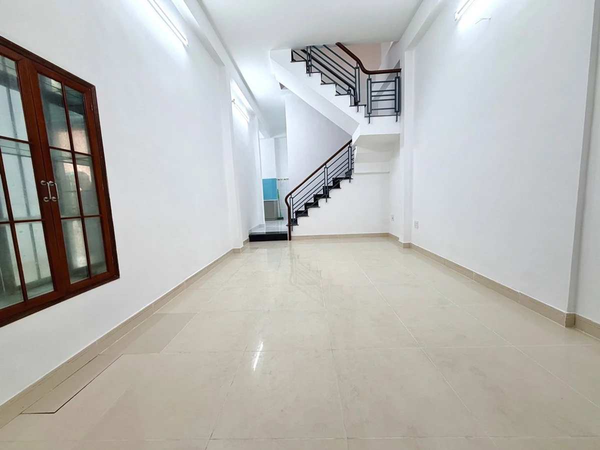 Bán nhà hẻm xe hơi 46m2 3 phòng ngủ Bình Thạnh 6,5 tỷ - Ảnh thu nhỏ 2