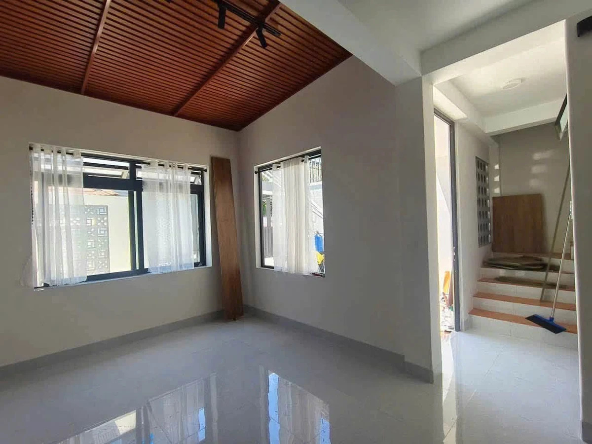 Bán nhà hẻm 76m2, 3PN 2WC, Lê Lợi, Quận 1 - Ảnh thu nhỏ 3