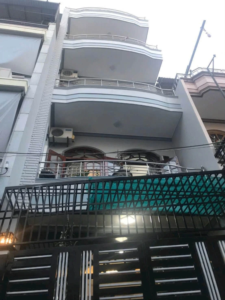 Nhà 4 tầng 6PN 57.3m² khu Bàn Cờ Nha Trang - Ảnh 1