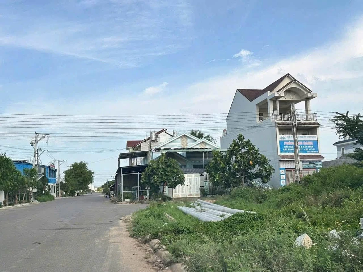 Bán lô đất thổ cư góc 2 mặt tiền 153m2 KDC Bến Lội An - Ảnh thu nhỏ 3