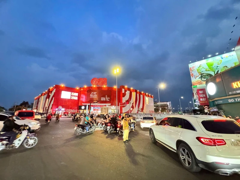 Bán đất mặt tiền Nguyễn Ái Quốc Biên Hòa 1000m2, 38tỷ800