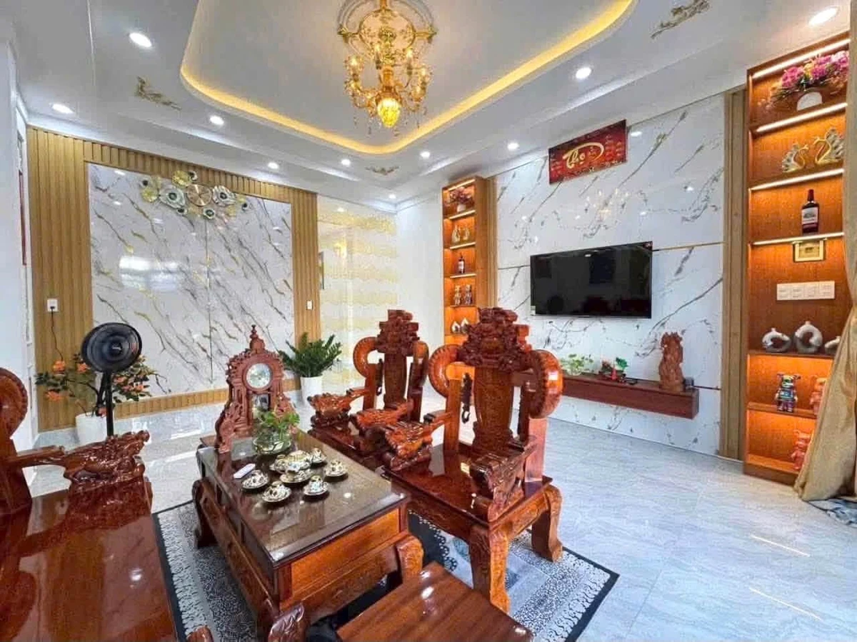 Bán nhà mặt tiền Phan Văn Trường Rạch Giá 100m² 1,99 tỷ - Ảnh thu nhỏ 4