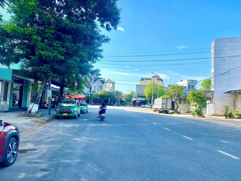 Bán đất mặt tiền Mai Đình Dõng 100m² Quảng Ngãi