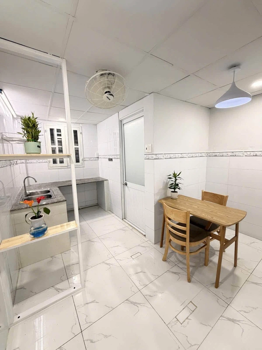 Bán nhà hẻm 2 tầng 39m² 3PN đường Âu Cơ, Quận 11 – 4,9 tỷ - Ảnh thu nhỏ 2