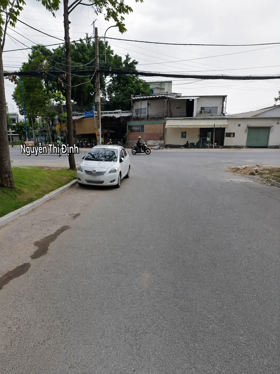 Bán nhà 256m² 3 PN 3 WC gần đường Nguyễn Thị Định, Thủ Đức giá 70tr/m² - Ảnh thu nhỏ 4