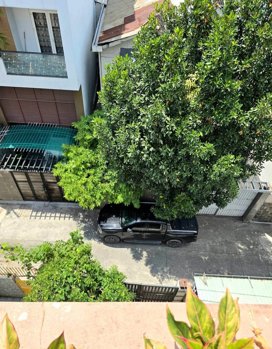 Bán nhà 6PN, 105m² sát Phan Xích Long, Bình Thạnh, 21 tỷ - Ảnh 1