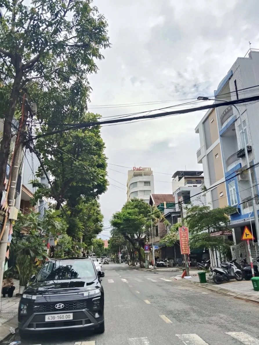 Bán đất mặt tiền Nguyễn Thiện Kế 94m² gần biển Mỹ Khê 12 tỷ - Ảnh 1