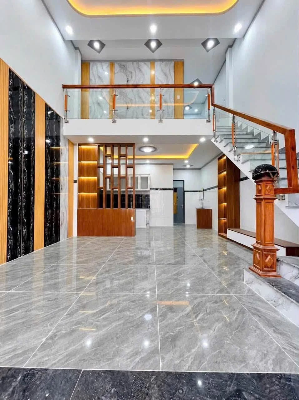Bán nhà 52m² 3 phòng ngủ hẻm Lê Văn Mầm 1 tỷ 8 - Ảnh 1